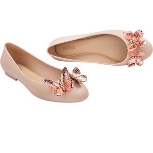 Melissa Doll XlX Butterfly flats beige